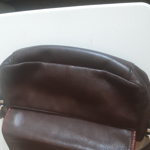 Fossil Brown Leather Shoulder Bag - Picture 11 of 11